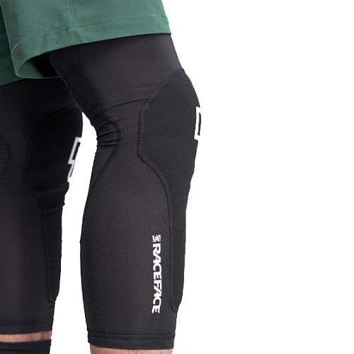 Race Face Charge Knee Stealth наколенники, черный