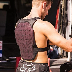 Fox Raceframe Impact SB панцирь без плеч, черный