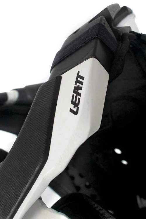 Leatt  Fusion 3.0 панцирь+защита шеи, белый