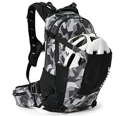 USWE Shred 16L MTB Daypack, Camo/Black рюкзак