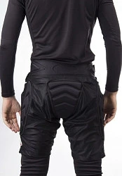 VEGA NM-629 защитные шорты, черный