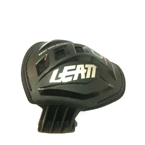 Leatt C-Frame Carbon чашка для наколенника, черный, правая