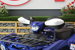 Мотокутюрье муфты на руль, черно-белый