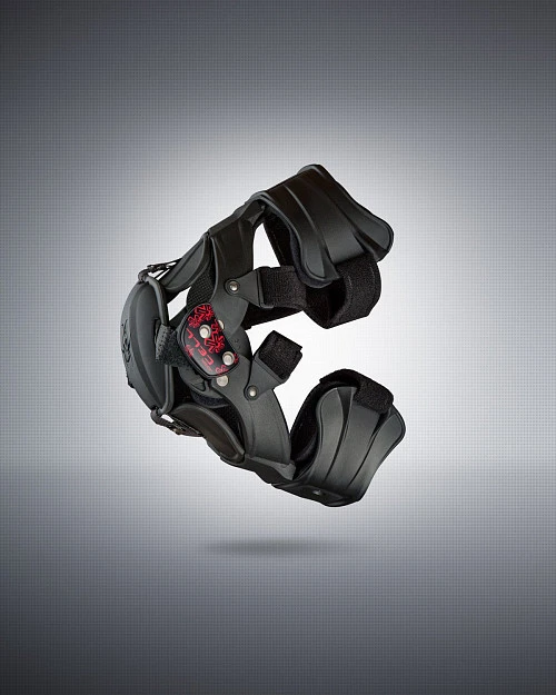 Asterisk Junior Cell Germ Knee Brace наколенники детские, черный