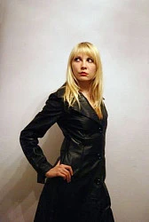 First L804 Плащ женский кожаный классический