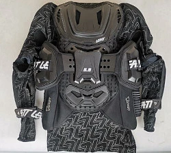 Leatt Body Protector 5.5 моточерепаха, черный (б/у)