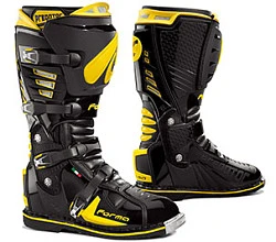 Forma Predator мотоботы, черно-желтый